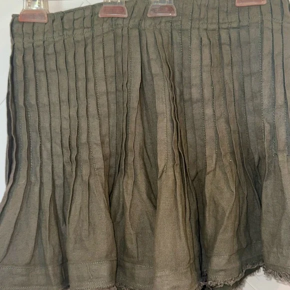 NWOT Moss Green Anthropologie Pleated Linen skirt shorts 12 - Picture 10 of 13